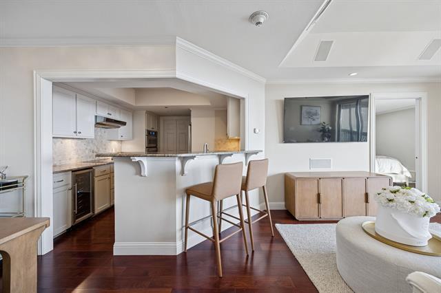 Foto del edificio - 5909 Luther Ln