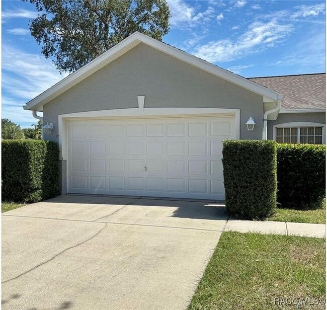 Building Photo - 5220 W Mountainview Cir