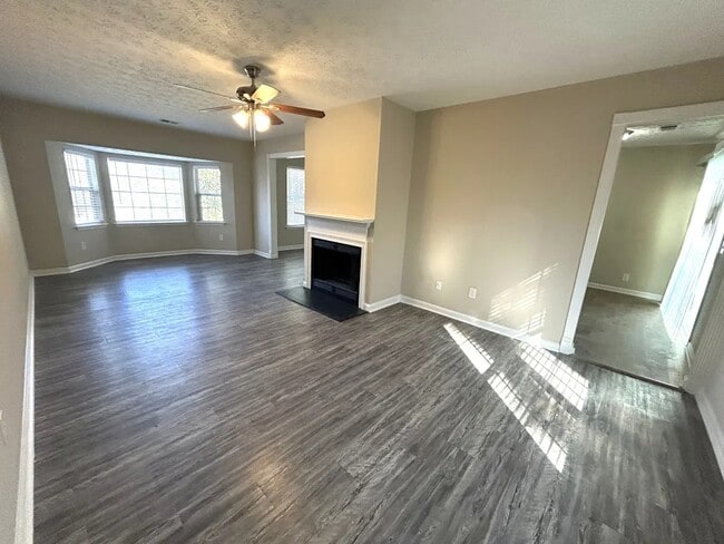 Foto del edificio - 3864 Creekbank Cove