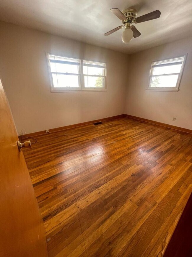 Foto del edificio - Roomy 4 Bedroom Spokane Home – 2,062 Sq Ft of Living Space