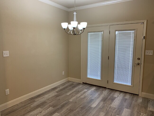 Building Photo - Beautiful 3 Bedroom 2 Bathroom Home In Northwest Lubbock!! Solar Panels and Alarm System Included!!