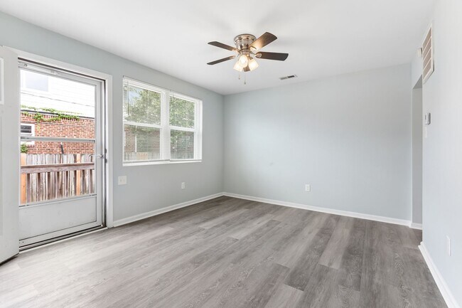 Foto del edificio - 9614 17th Bay St