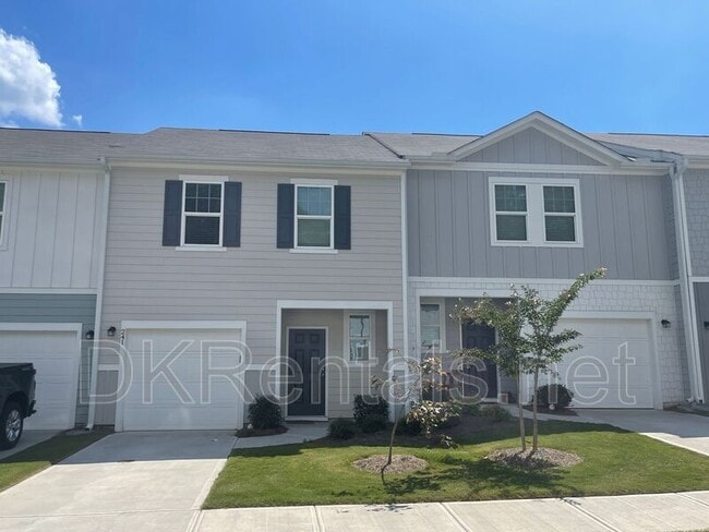 Building Photo - 241 Grand Central Wy