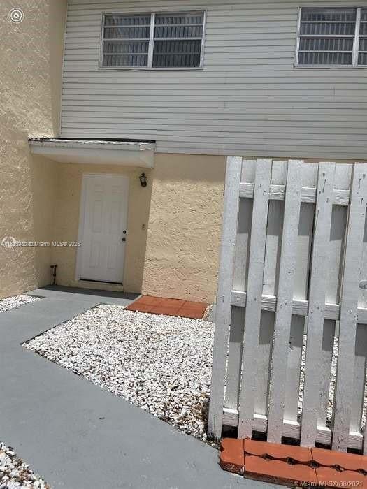 Foto del edificio - 22319 SW 103rd Ave