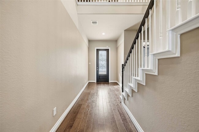 Building Photo - 5238 Pickford Grove Ln