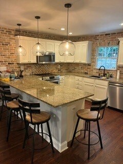 Foto del edificio - 203 Indian Trail Rd
