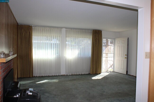 Building Photo - 2761 Flannery Rd