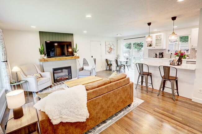 Foto del edificio - 2630 NE 111th Ave