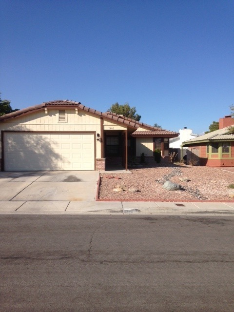 Foto principal - CHARMING 1 STORY, 3 BEDROOM HOME! A MUST SEE!