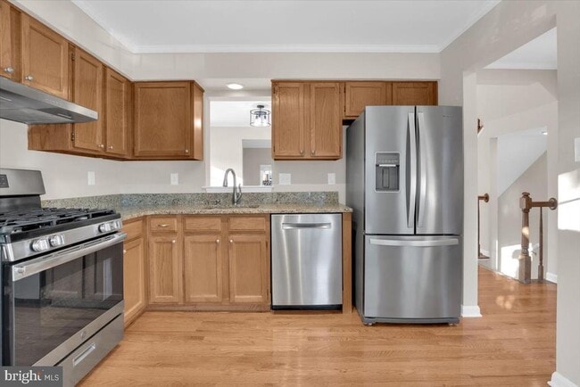 Building Photo - 908 Smartts Ln NE