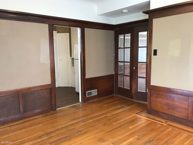 Building Photo - 45-47 Ashbury St