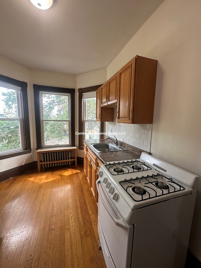 Foto del edificio - 72 Thurston St