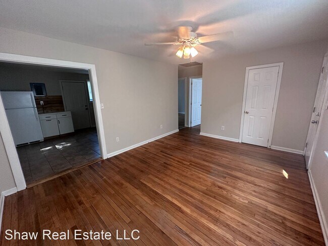 Building Photo - 2 br, 1 bath House - 309 Davie Drive