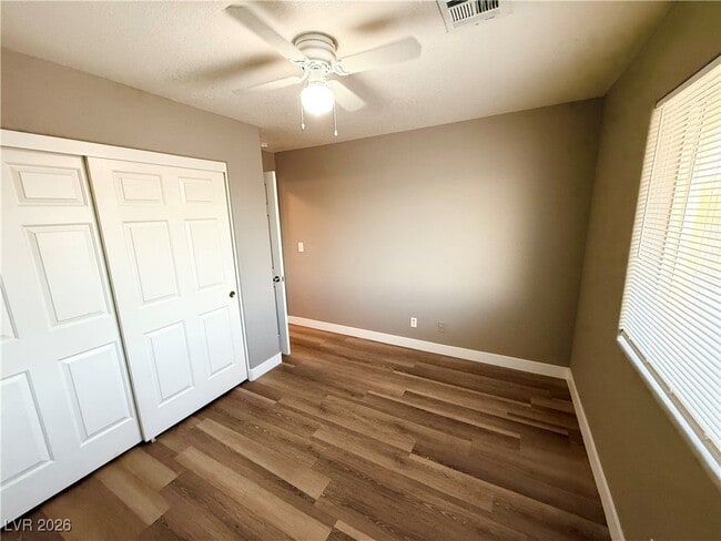 Building Photo - 452 Comstock Ave