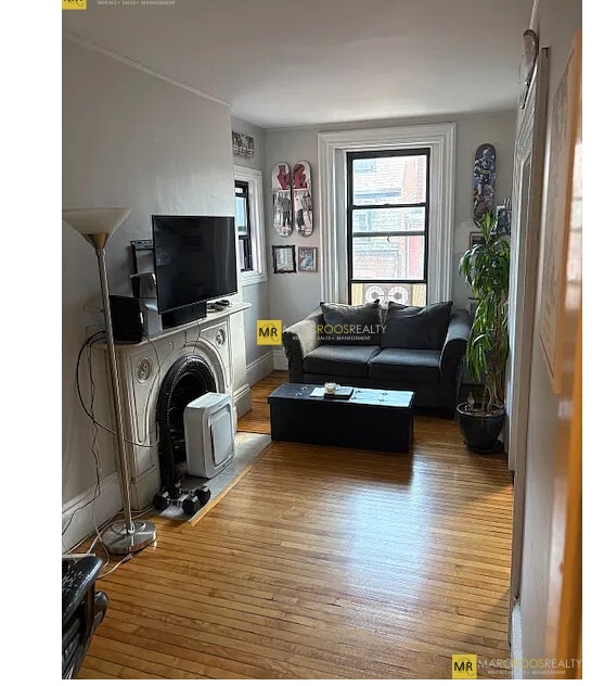 Building Photo - 177 Beacon St