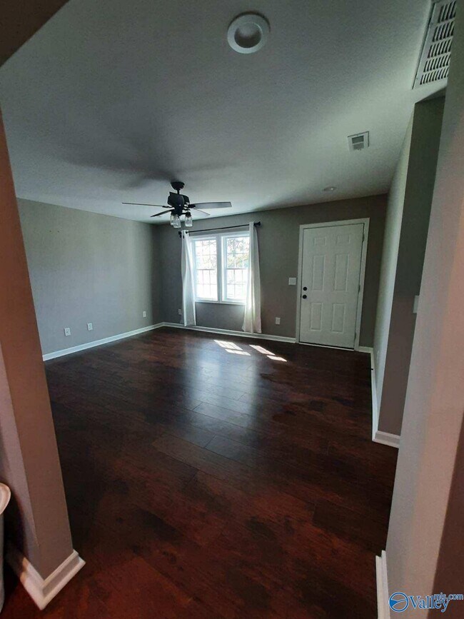 213 Golightly Spring Rd, Toney, AL 35773 House Rental in Toney, AL