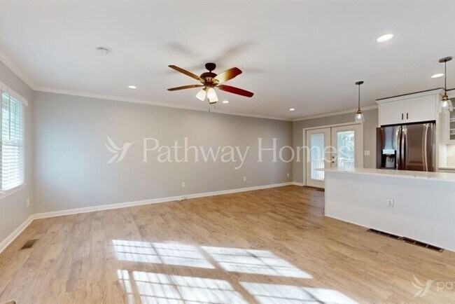 Foto del edificio - 3312 Ben Hill St SW