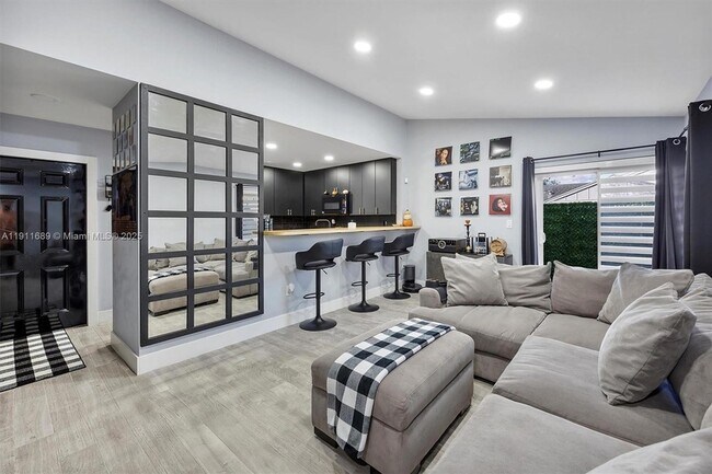 Foto del edificio - 13713 SW 149th Cir Ln