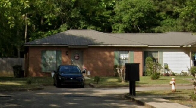 Foto del edificio - 206 Edgewood Dr