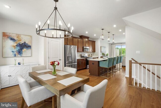 Foto del edificio - 3421 St Robin Ln