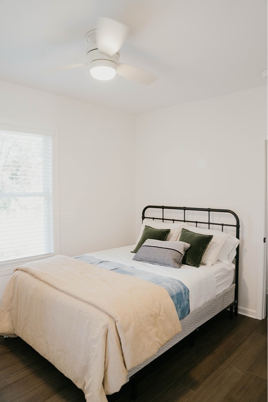 Foto del edificio - 1917 Faucette Ave