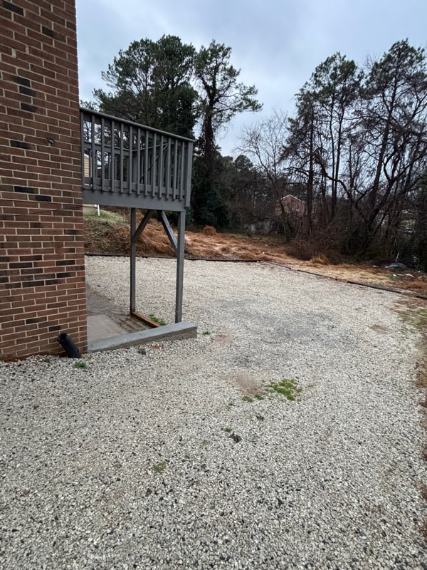 Building Photo - 626 Middle St