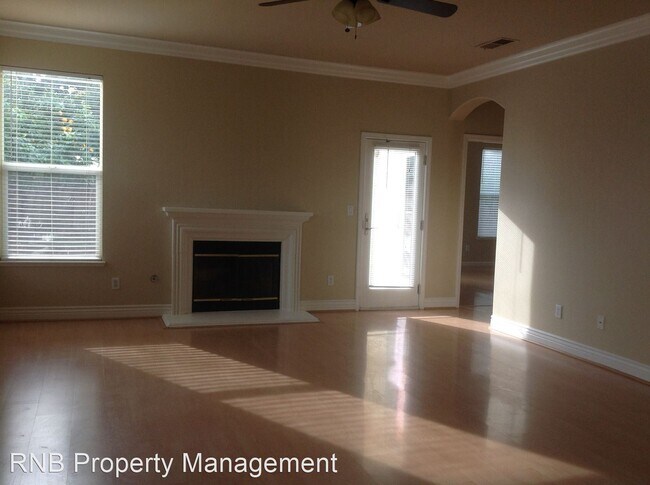Building Photo - 3 br, 2 bath House - 301 Bayonne Court