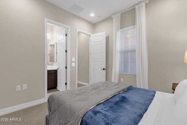 Foto del edificio - 32924 N 73rd Way