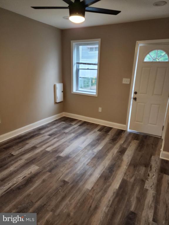 Foto del edificio - 3321 Paine St