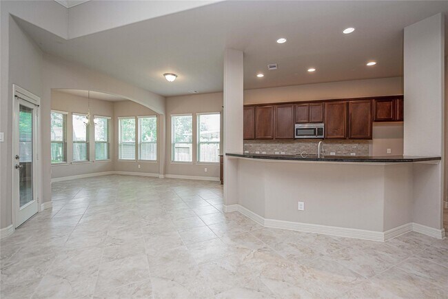 Foto del edificio - 2048 Brookmont Dr