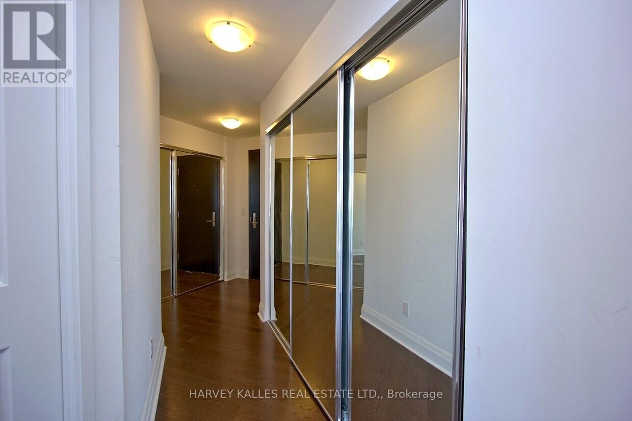 Building Photo - 2803-65-3465 St Mary St