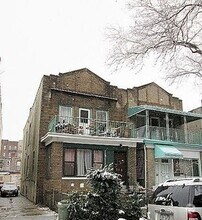 Building Photo - 240 Sullivan Pl