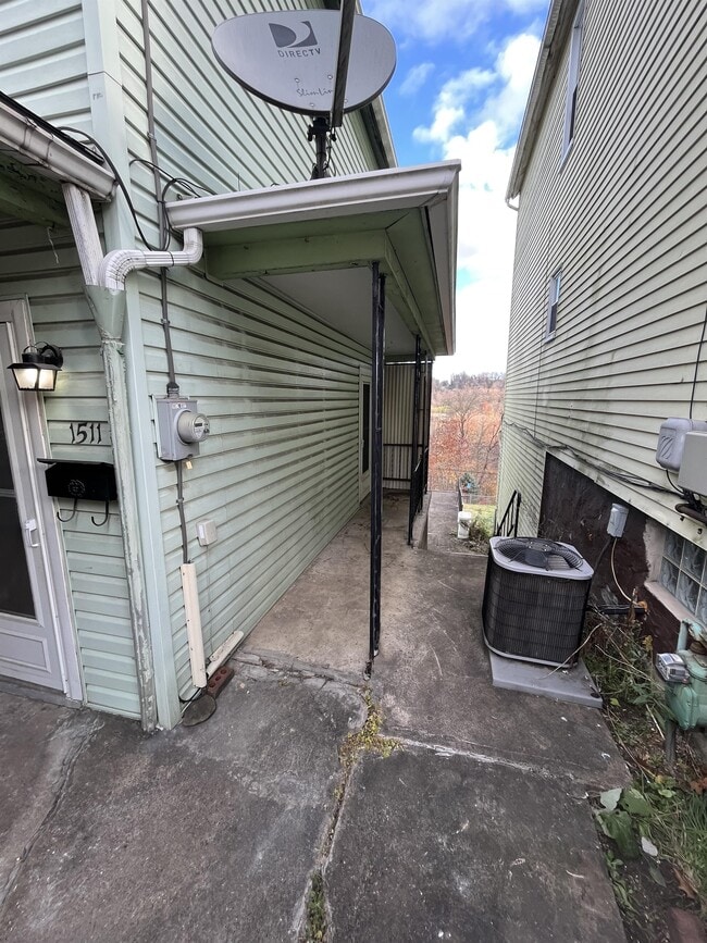 Photo - 1511 Ridge Ave House