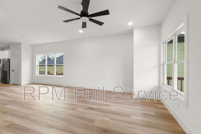 Foto del edificio - 1715 Heiman St