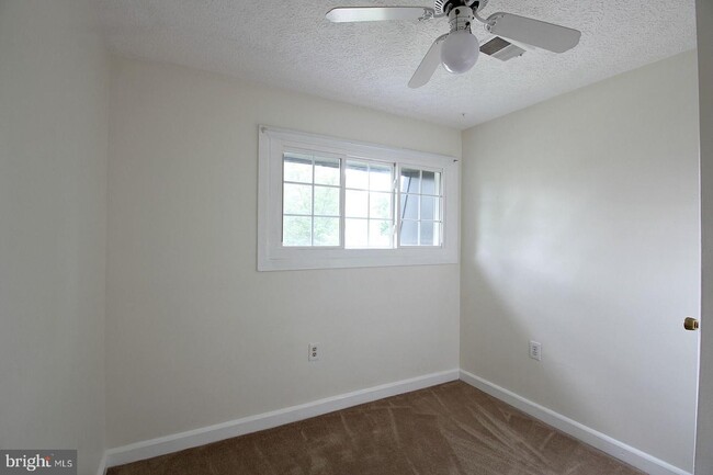 Building Photo - 238 S Virginia Ave