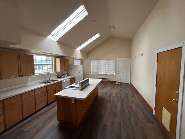 Foto del edificio - Just Renovated 3 Bed, 2 Bath Home in Sheridan