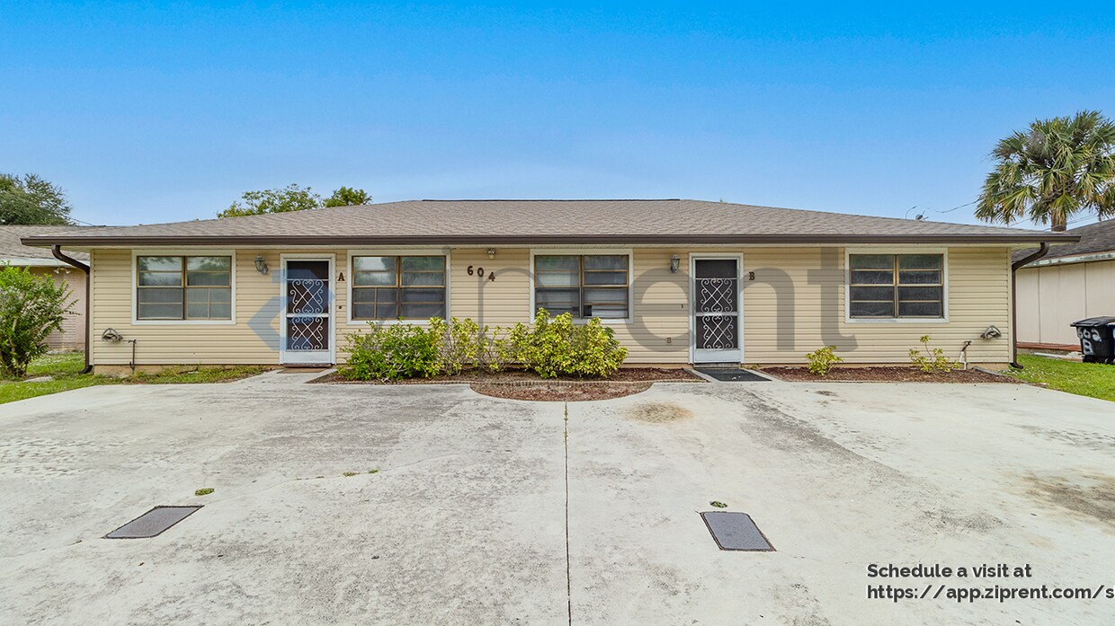 Foto principal - 604 Roselyn Ave