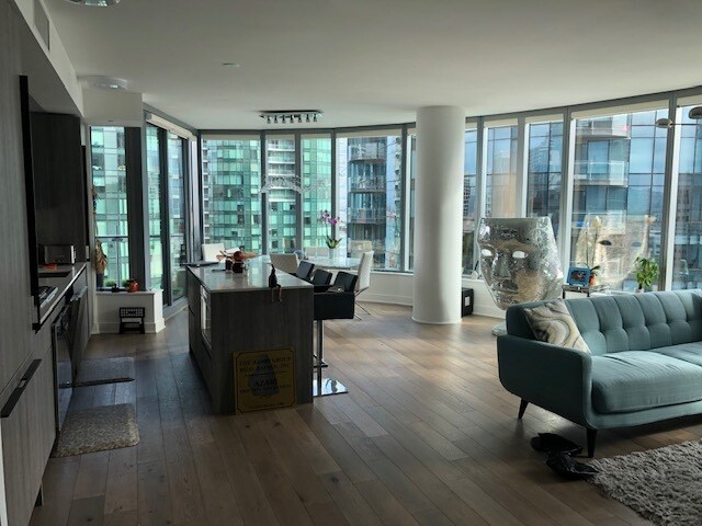Building Photo - Epic REA-Azari PM - @Lumina -! View, View ...