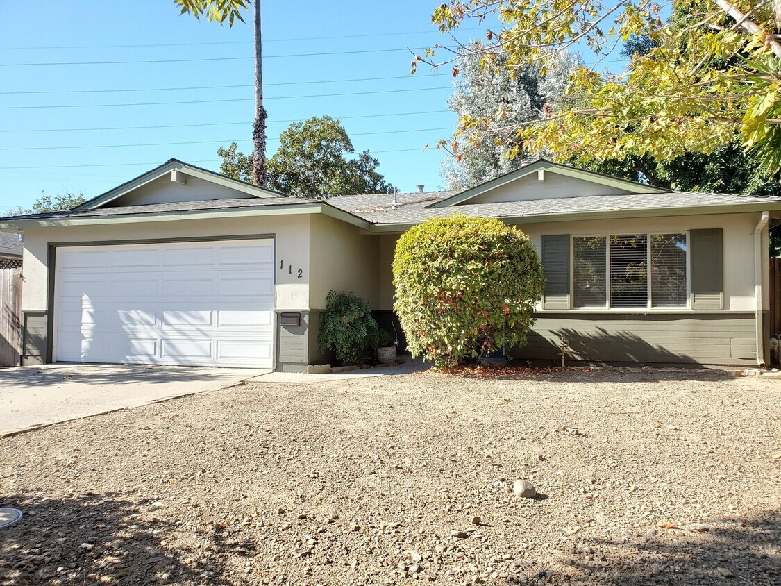 Primary Photo - Charming Los Gatos Home Near Vasona, Quart...