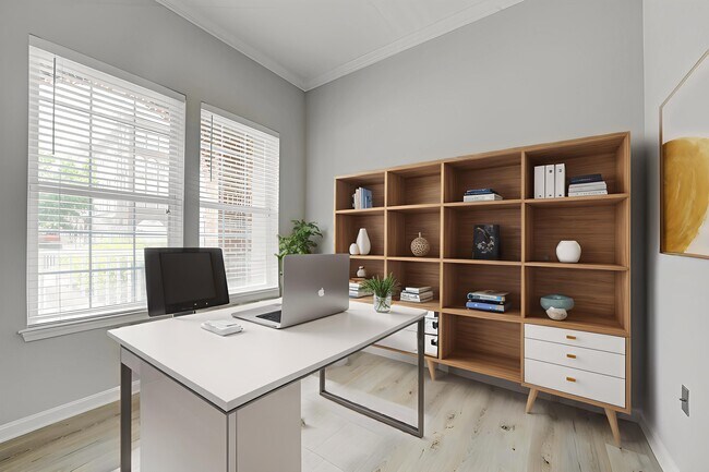 Building Photo - 191 Somervelle St