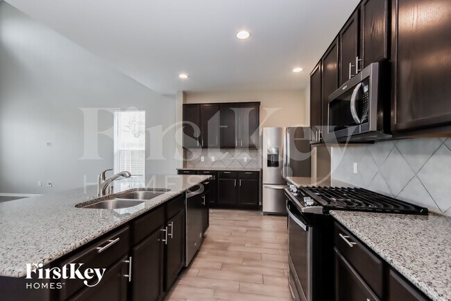 Foto del edificio - 3013 Tulip Poplar Ct