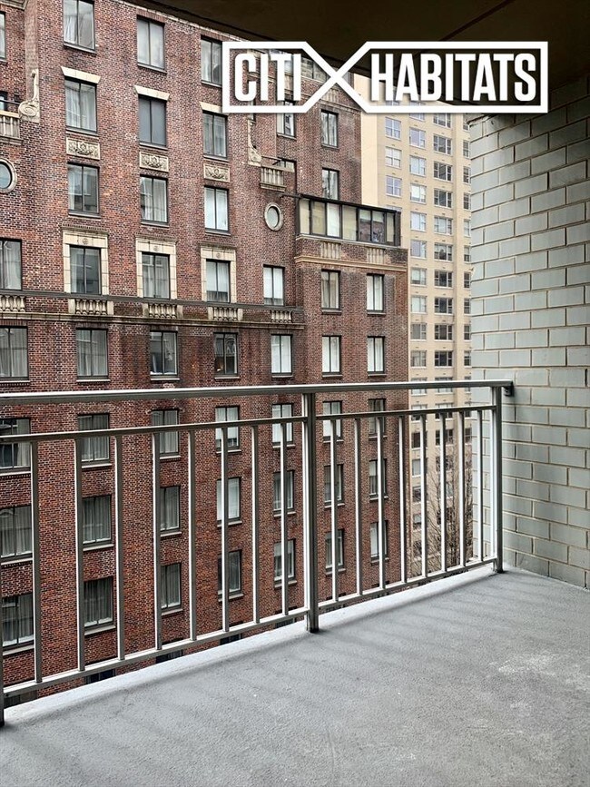 Building Photo - Bamford, The