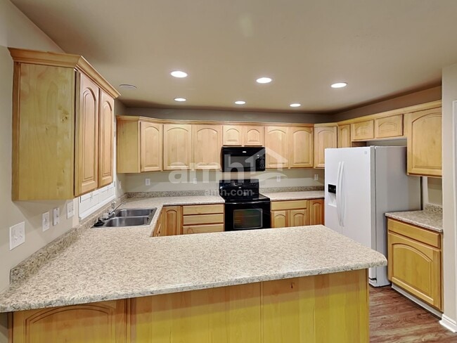 Foto del edificio - 932 Foxboro Dr