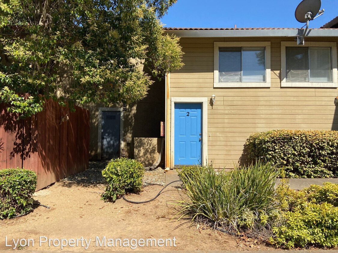 Primary Photo - 2 br, 1 bath House - 5720 Engle Road