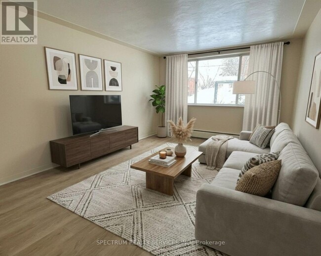 Building Photo - 357 Connaught St