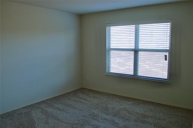 Building Photo - 3804 Oceanview Dr