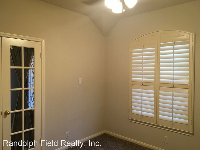 Foto del edificio - 3 br, 2 bath House - 2851 WILD CHERRY