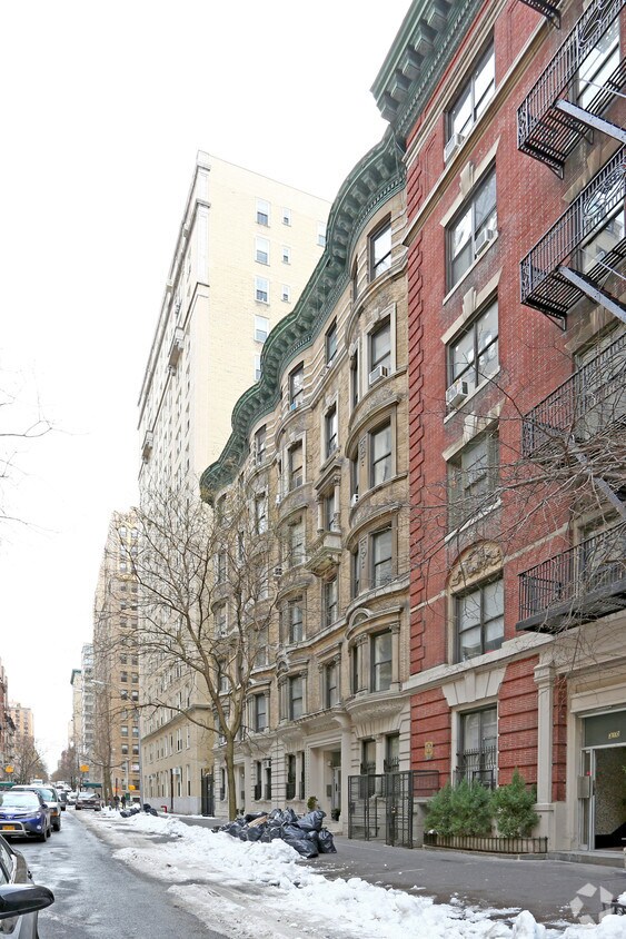 Exterior - 308 W 93rd St