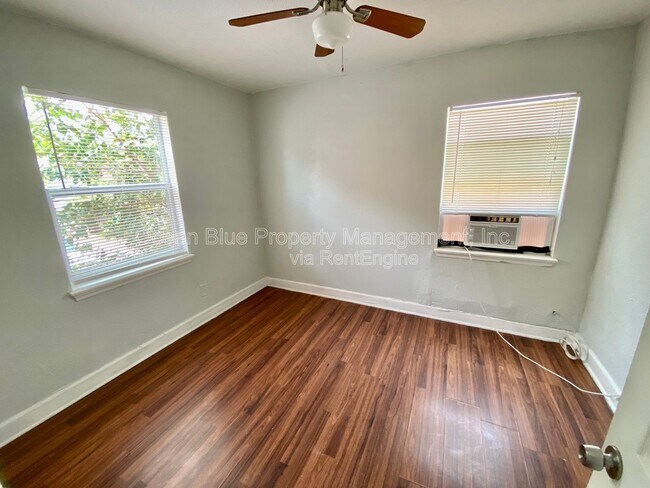 Foto del edificio - 1310 28th St N