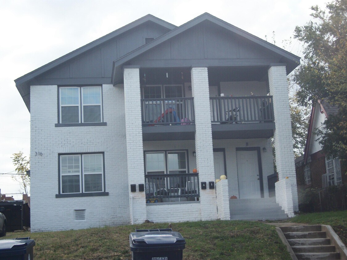 Primary Photo - 316 SW 23rd St